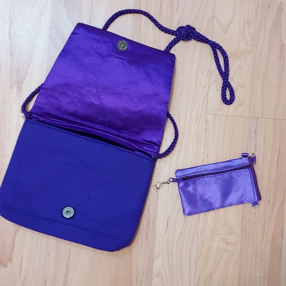 Red Hat Society purse with change purse - Picture 3 of 7